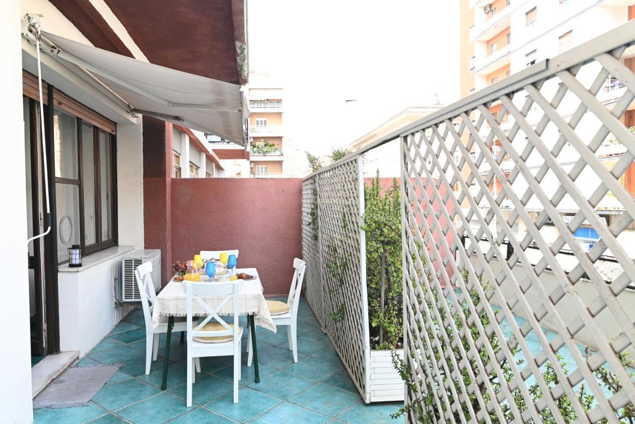Izzhome Holiday Terrace Cagliari Exterior foto